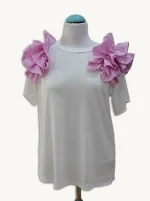 Camiseta "Estilo Mariposa" con Volantes en Hombros – Comodidad y Tendencia Talla 52 - Imagen 2