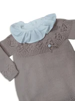 Ranita de Bebé de Punto Otoño-Invierno | Pelele de Lanita con Cuello Volante - Imagen 2