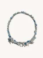 Coronita de Primera Comunión en tonos azules y blancos - Imagen 2