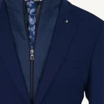 americana hombre Montgomeri azul marino detalle