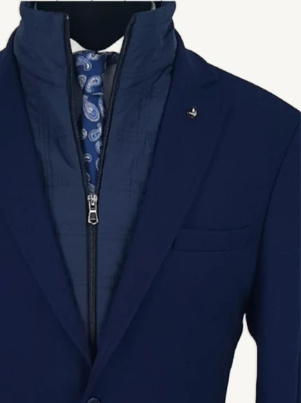 americana hombre Montgomeri azul marino detalle