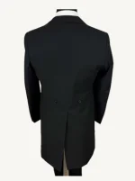 traje chaqué largo hombre detras